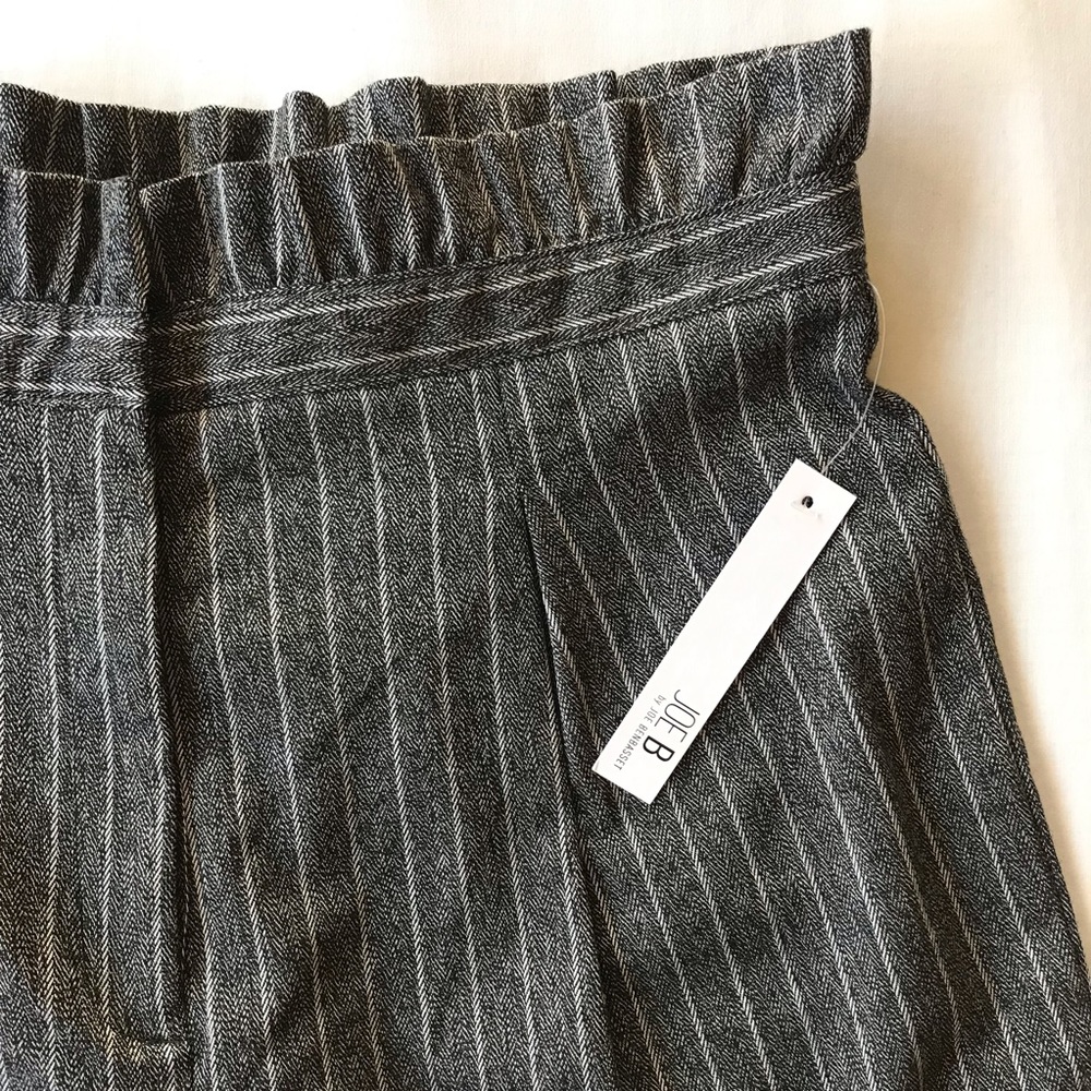 *READ DESCRIPTION Joe Benbasset High-Waisted Pants